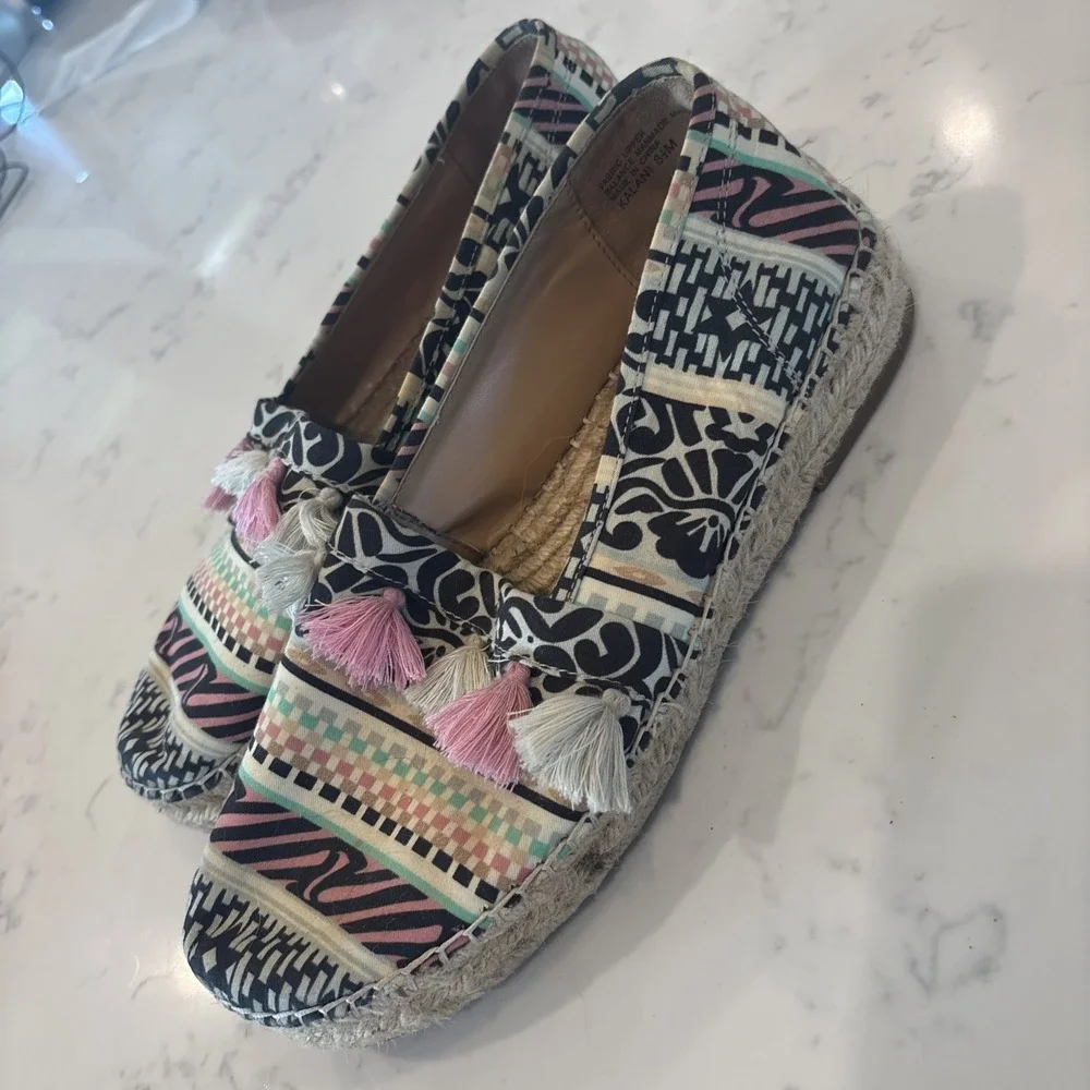Crown Vintage Platform Espadrilles Womens SZ 8.5M Multicolor Fabric Tassels Boho